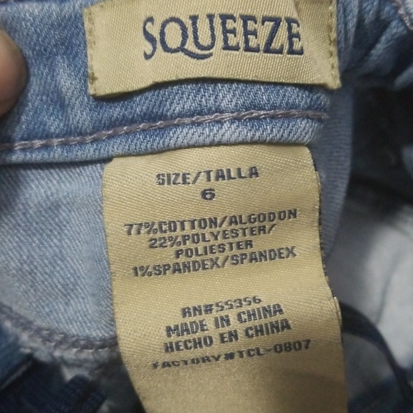 Faded Ankle Skinny Drop Hem Jeans - Picture 6 of 6